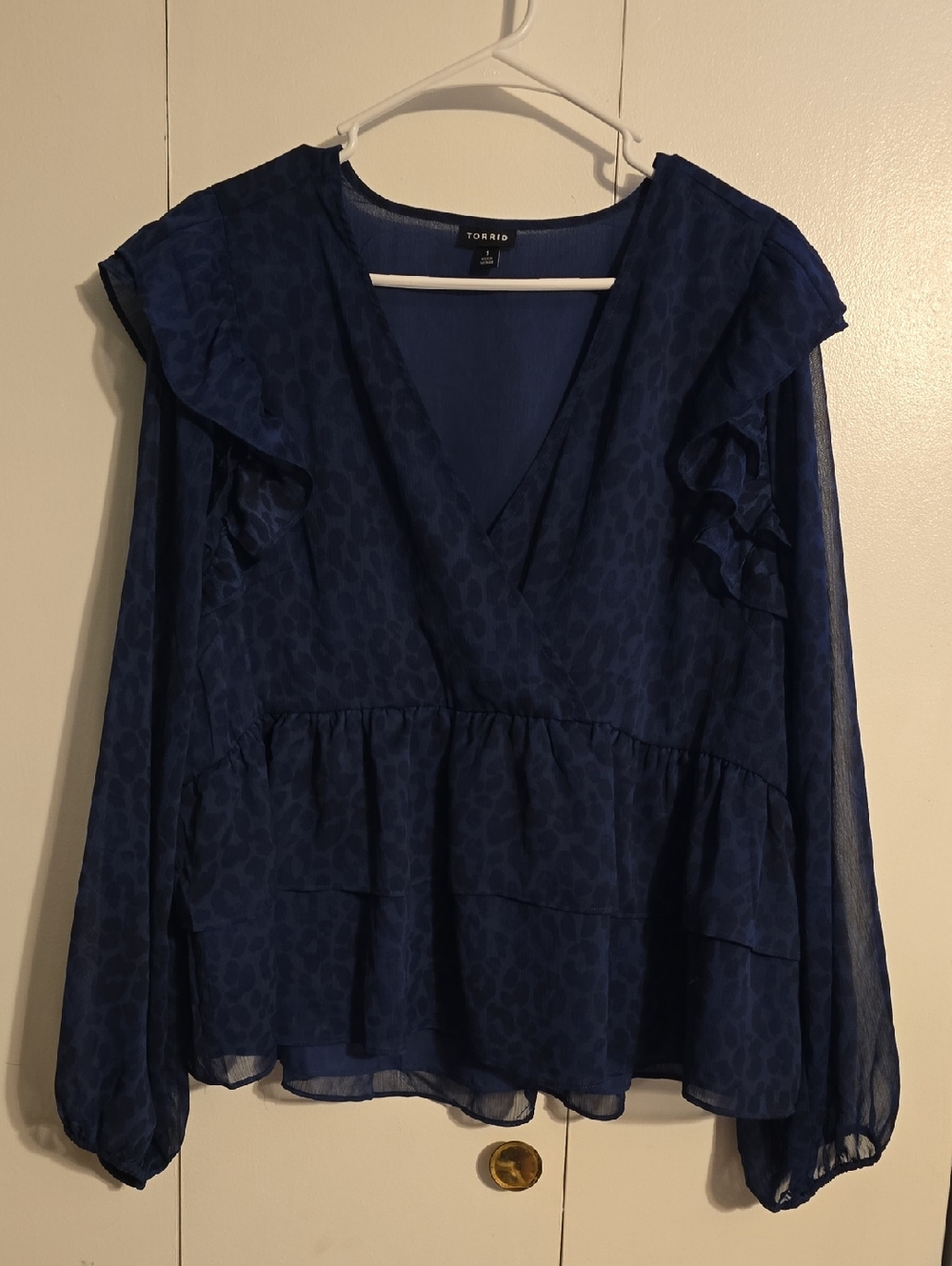 Torrid navy blue ruffle V-neck peplum blouse